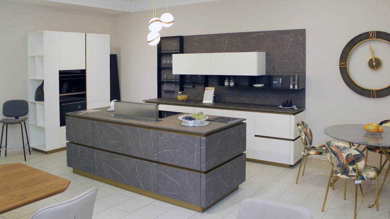 Современная кухня вашей мечты: ДеЛинеа Италия доставляет удовольствие!