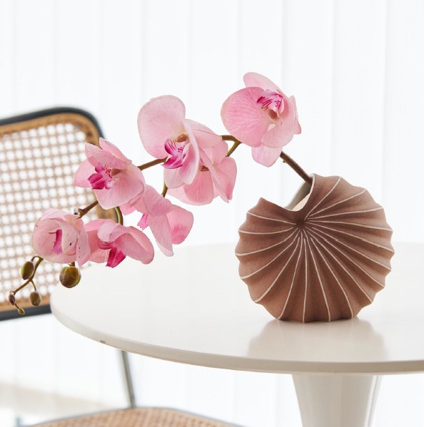 Ваза декоративная керамическая терракот