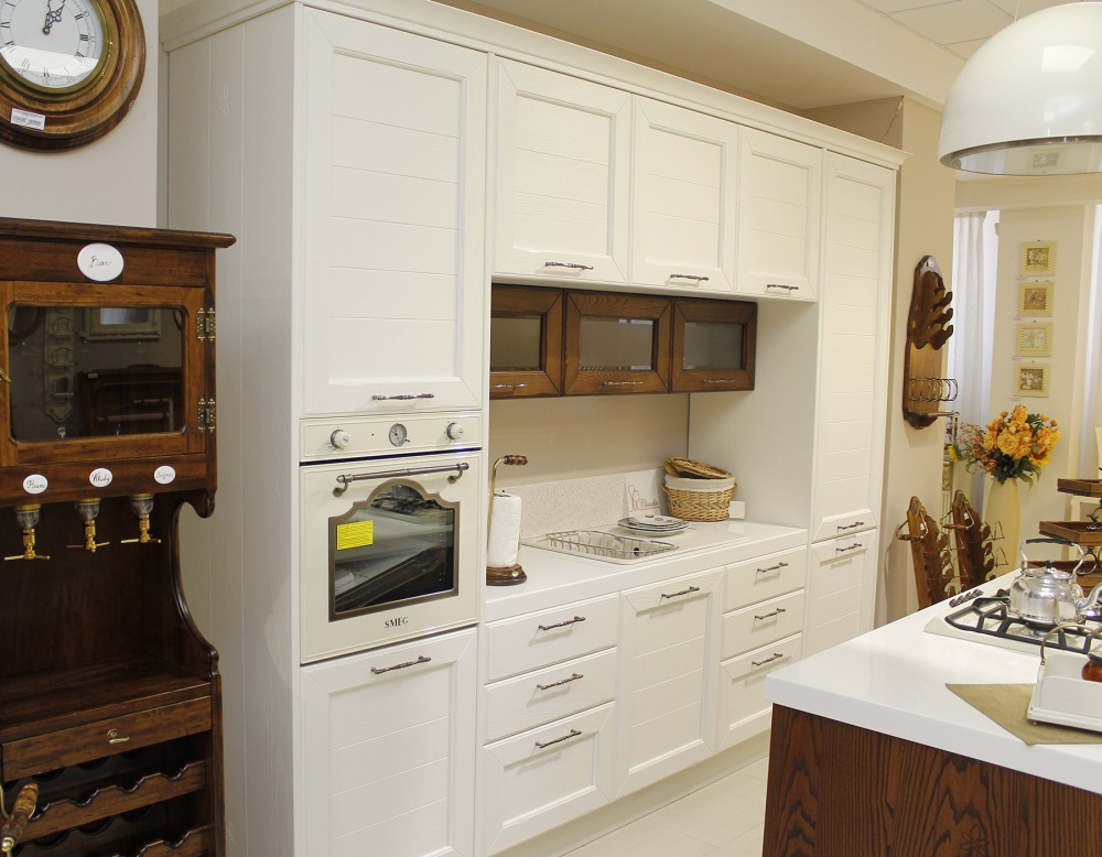 Деревянная кухня купить из наличия Claudia Италия LUBE cucine в Ейске